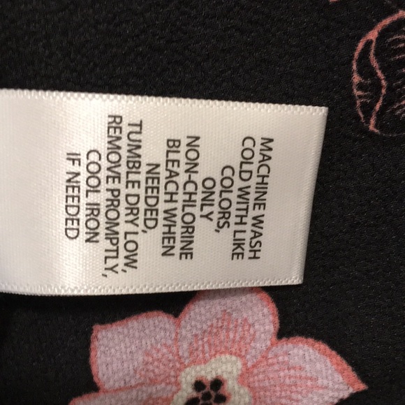 SALE ❣️🤍 Candies Dress with shorts - Picture 6 of 8